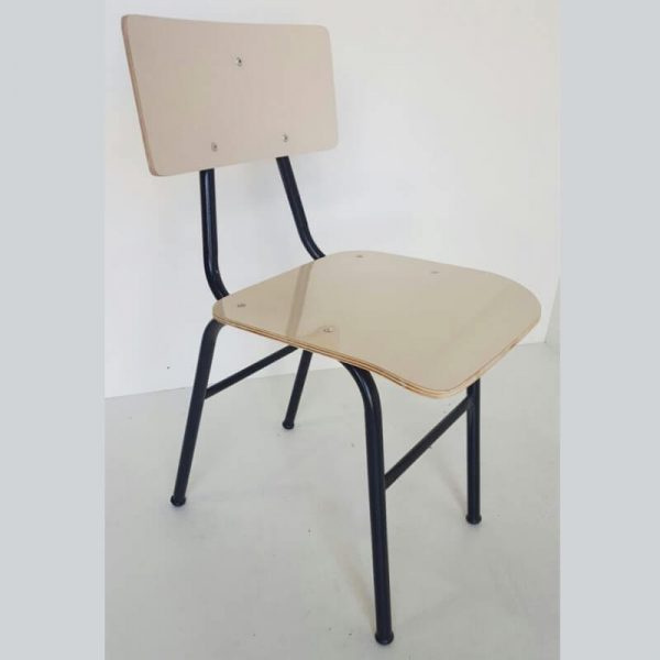 Cadeira escolar fórmica